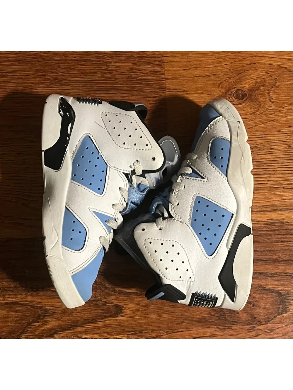 Nike Air Jordan 6 Retro UNC White University Blue Black Size